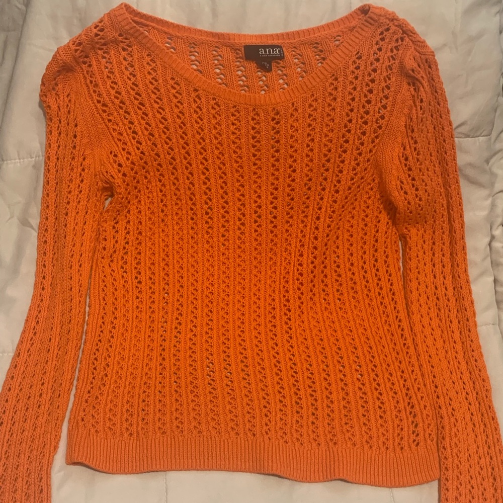 A.N.A sweater in great condition.
